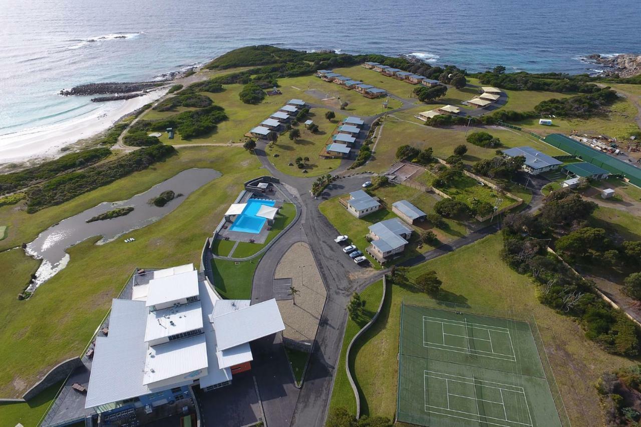 White Sands Estate Falmouth エクステリア 写真